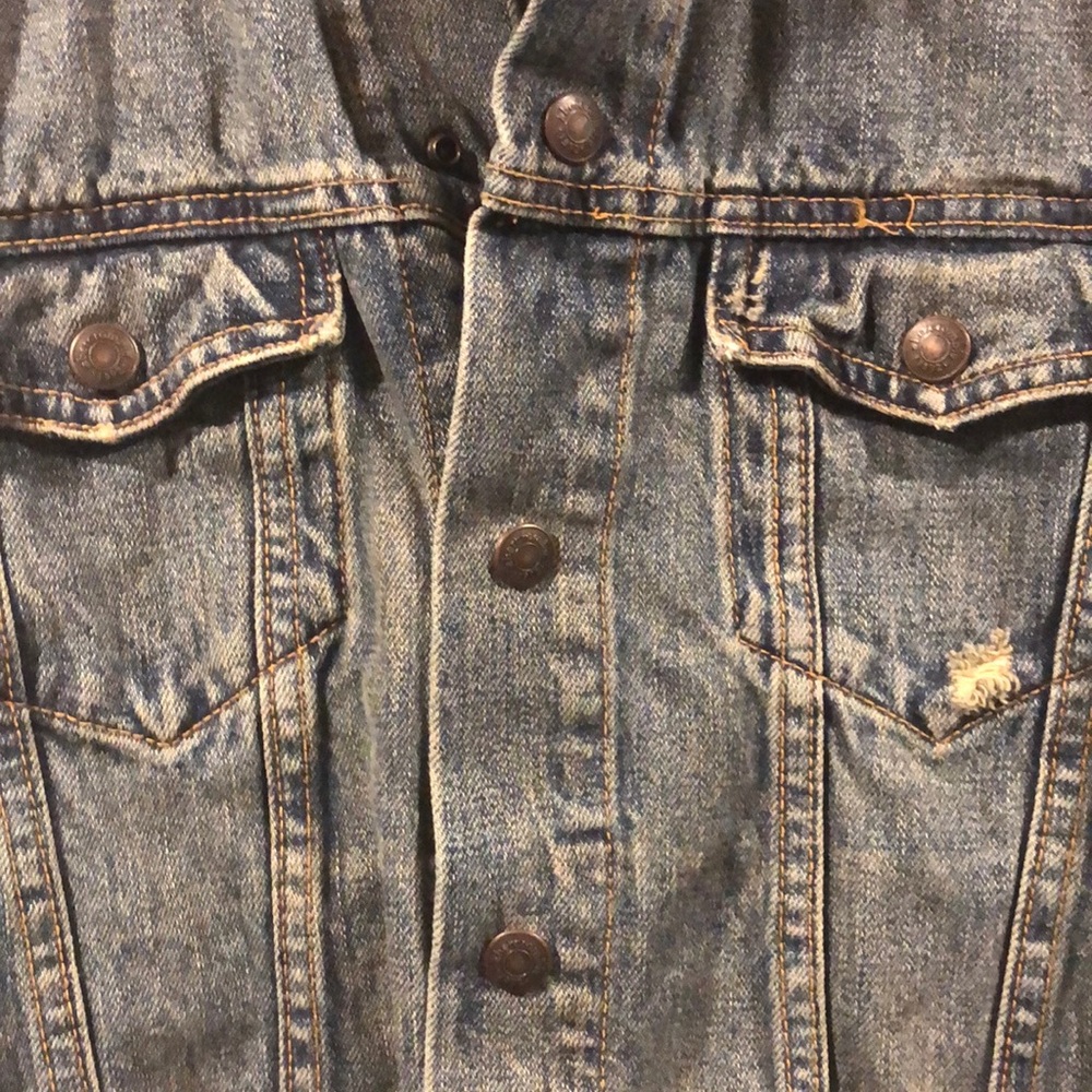 Abercrombie distressed Jean jacket (#2) - Picture 5 of 8